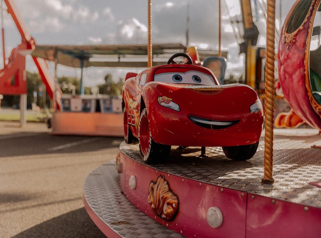 ojos y boca de rayo mcqueen para imprimir